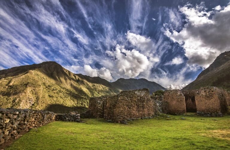 1-Day Inca Quarry Trail Hike