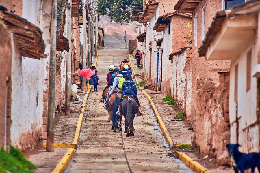 1-Day Maras Moray Horseback Riding Tour